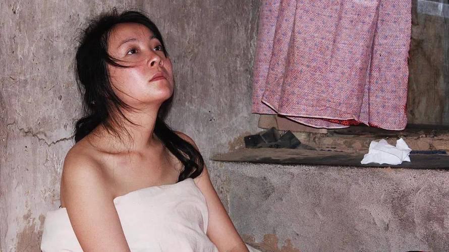 熟女少妇一区二的相关介绍
