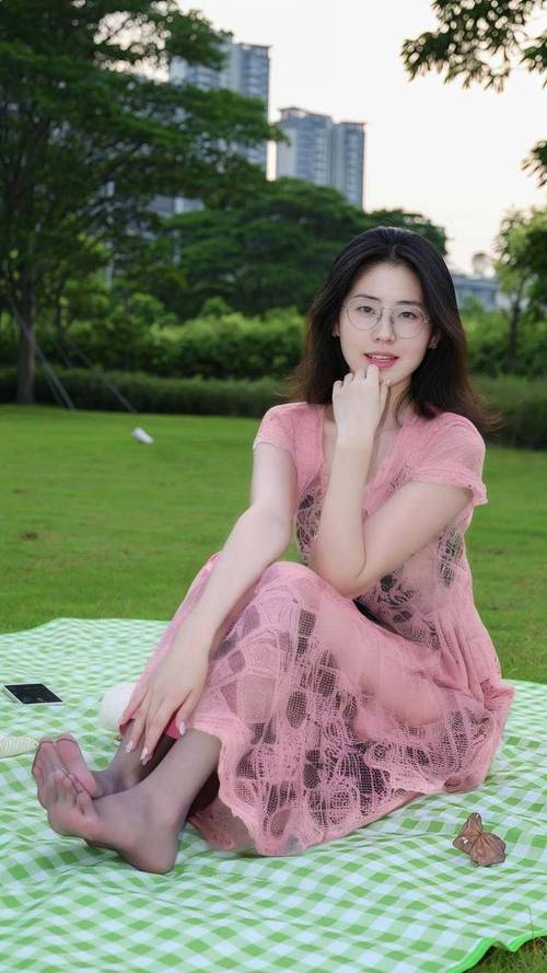 亚洲性感少妇的相关介绍