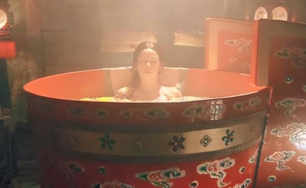 杨晨晨超大尺度写真的相关介绍
