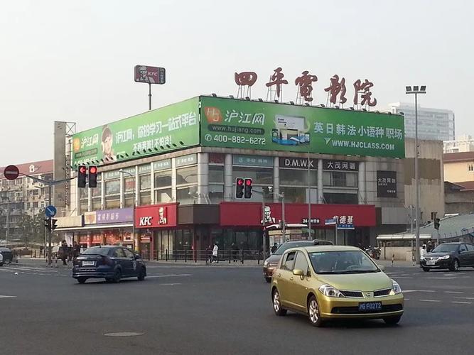 16—17女人毛片的相关介绍