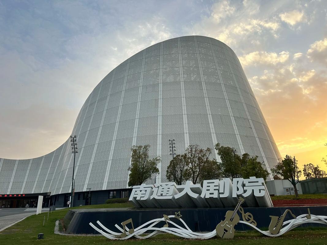 激情片久久亚洲的相关介绍