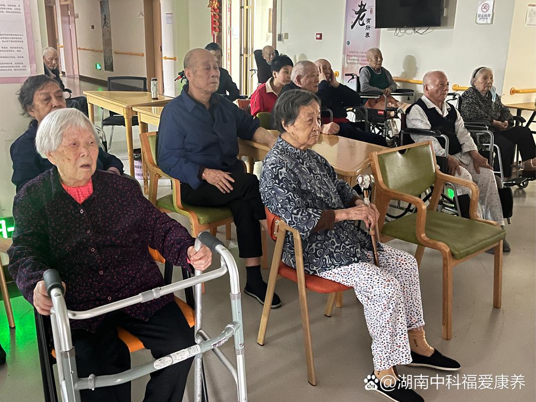 少妇人妻久久的相关介绍