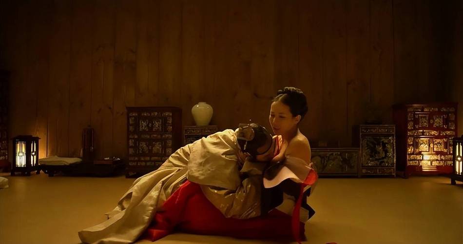 熟女少妇人妻在线观看的相关介绍