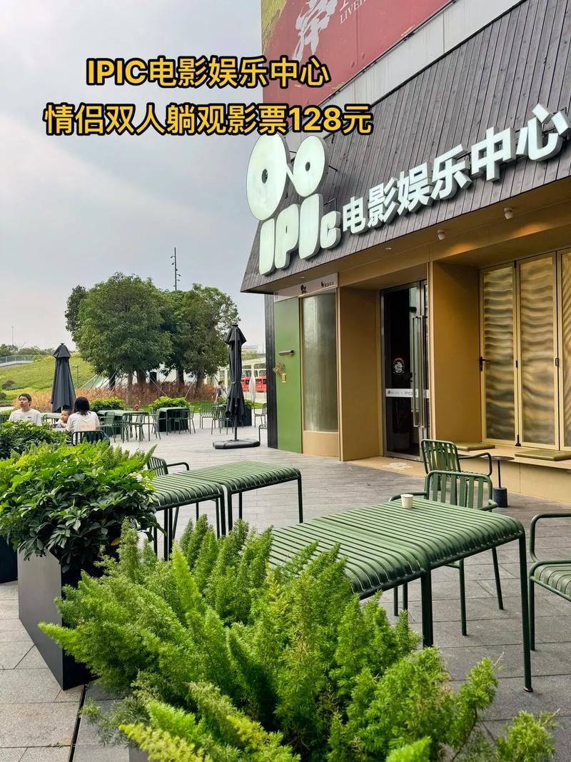 亚洲人妻少妇的相关介绍