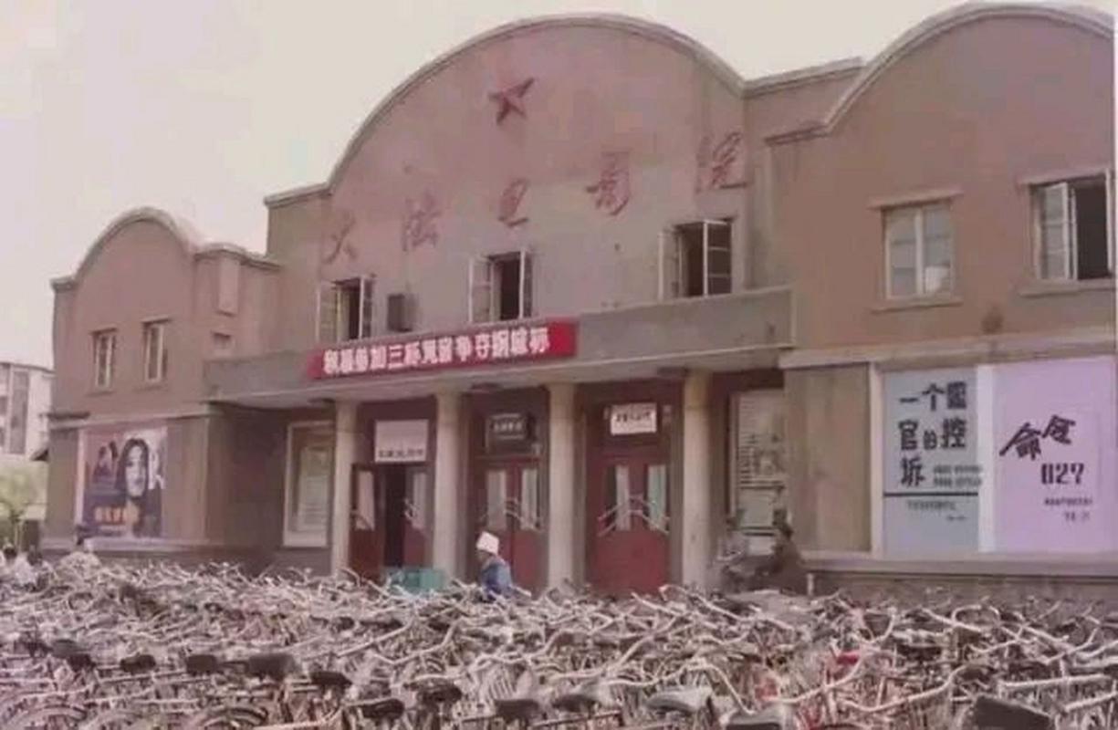 国产av毛片不断的相关介绍