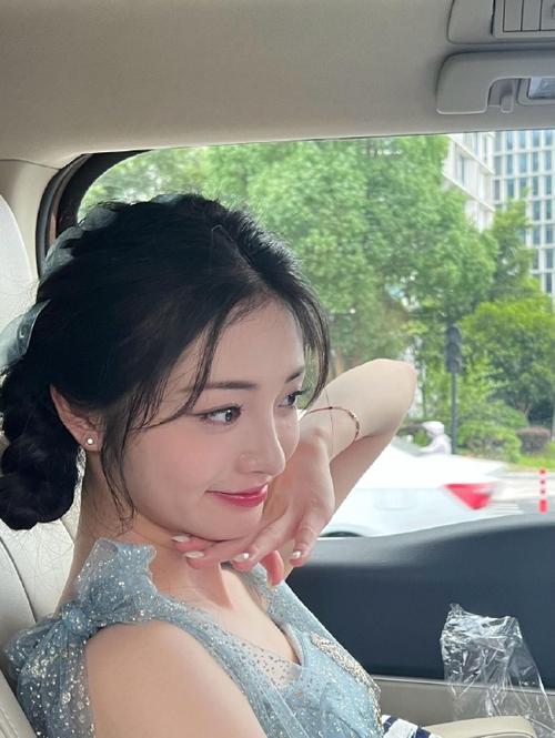 老湿机影院一分钟免费观看的相关介绍