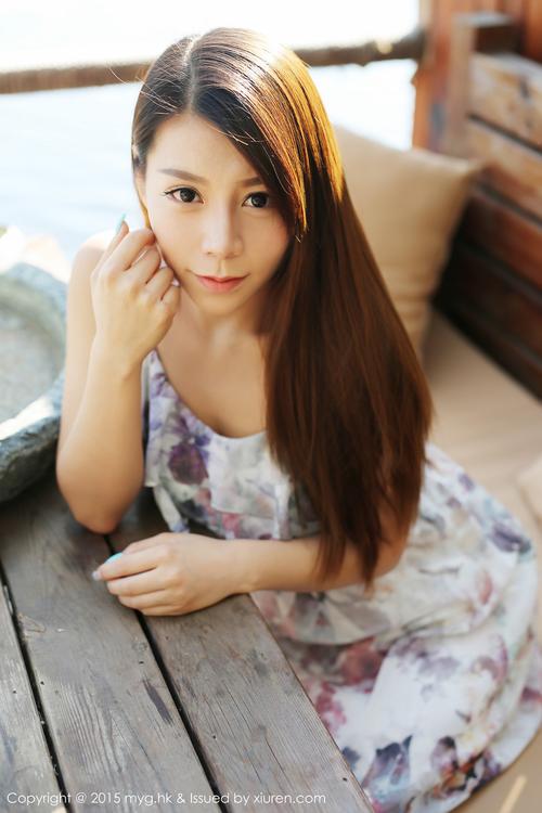 美女性感丝袜av一区二区的相关介绍