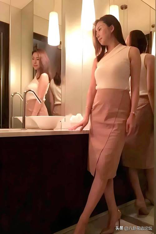 爱啪啪人妻网的相关介绍