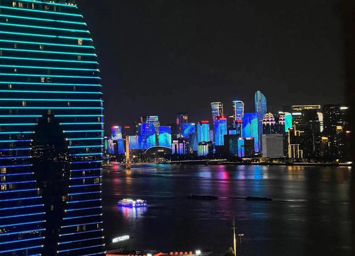 亚洲二区人妻少妇的相关介绍